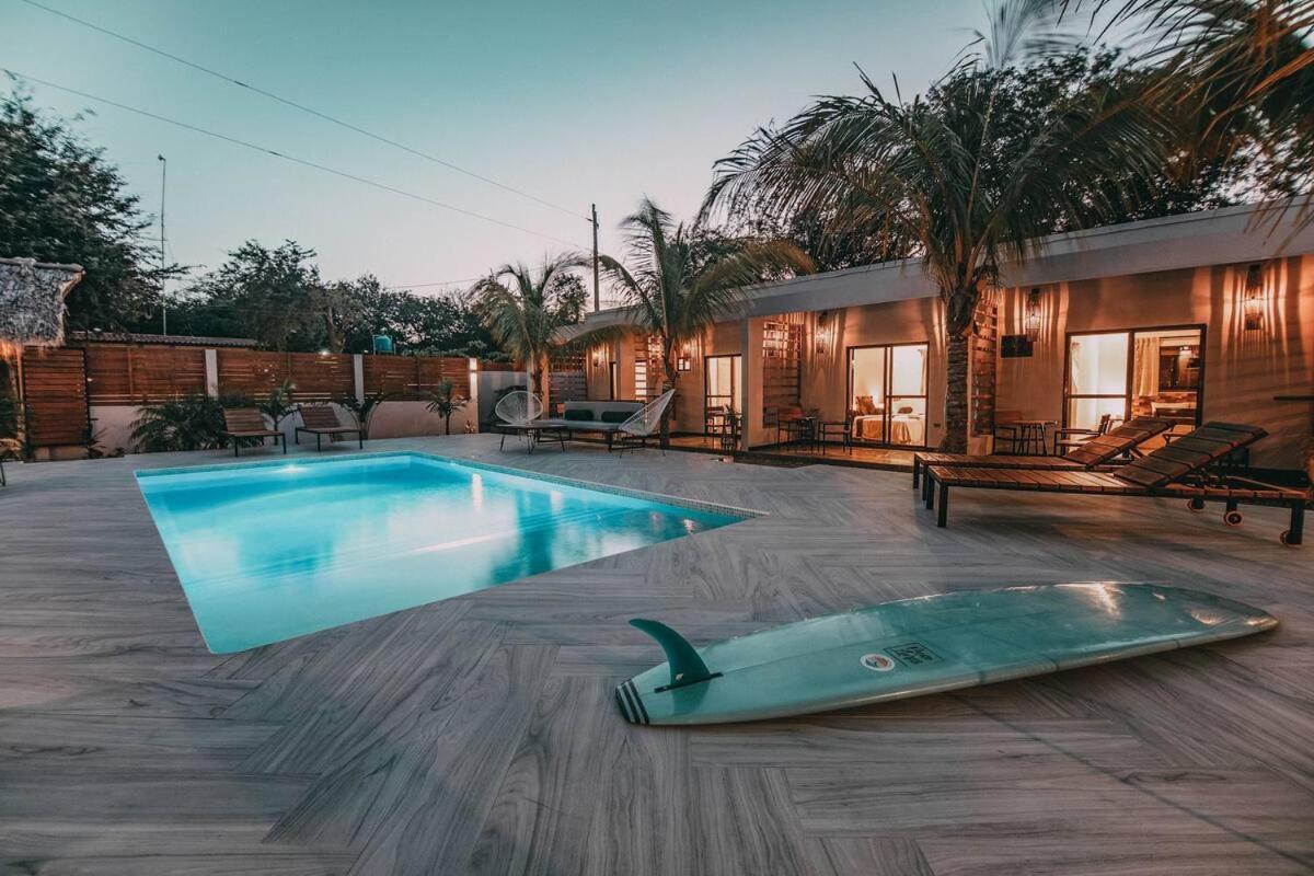 Surf And Yoga Retreat Nicaragua Vandrerhjem La Albina Eksteriør bilde