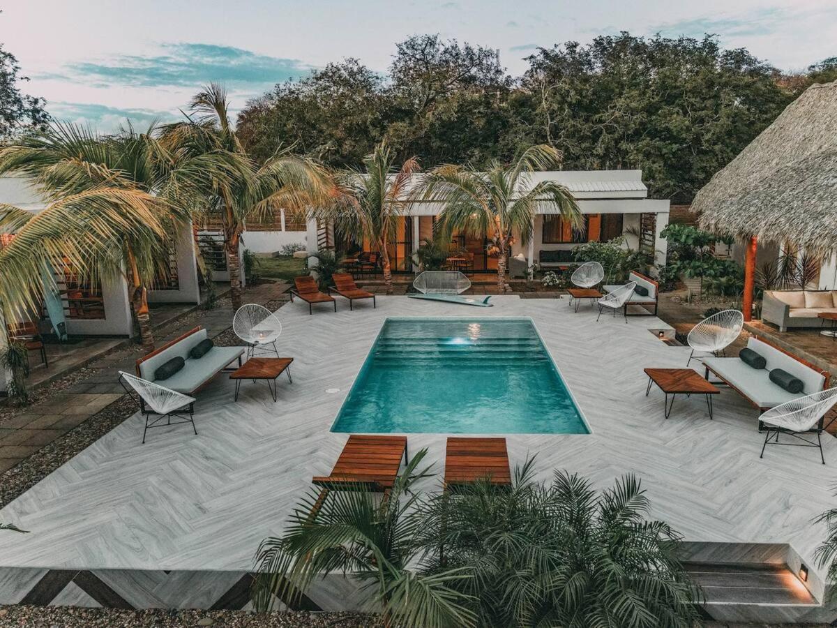 Surf And Yoga Retreat Nicaragua Vandrerhjem La Albina Eksteriør bilde