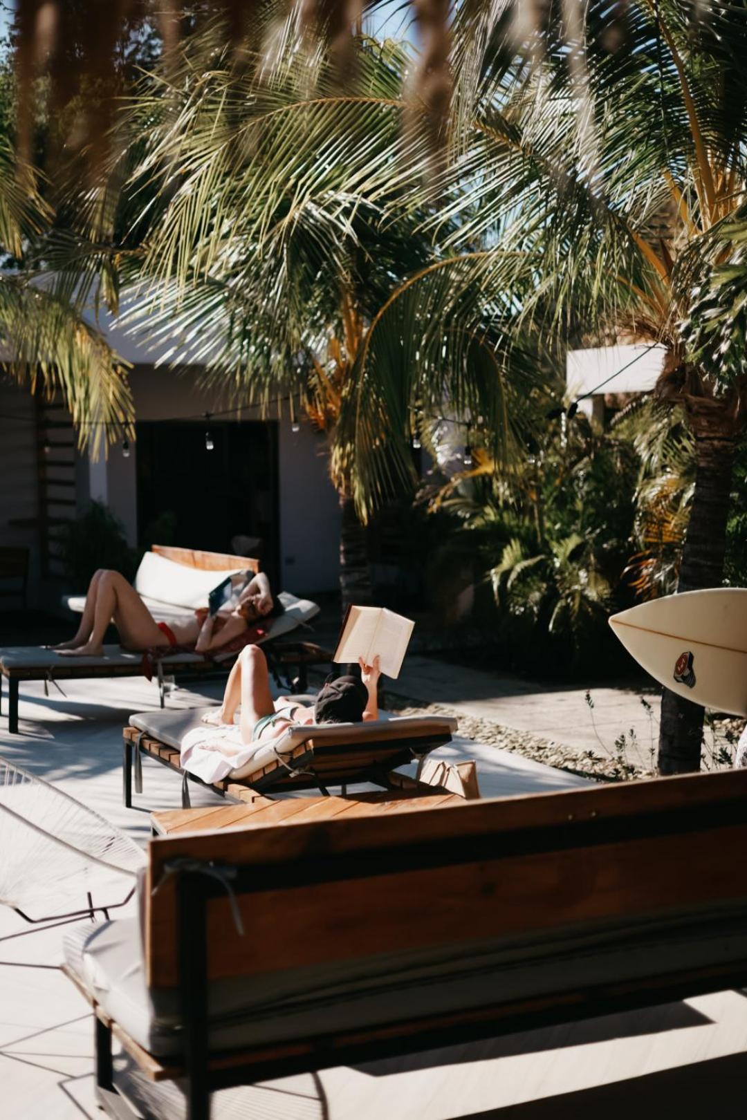 Surf And Yoga Retreat Nicaragua Vandrerhjem La Albina Eksteriør bilde